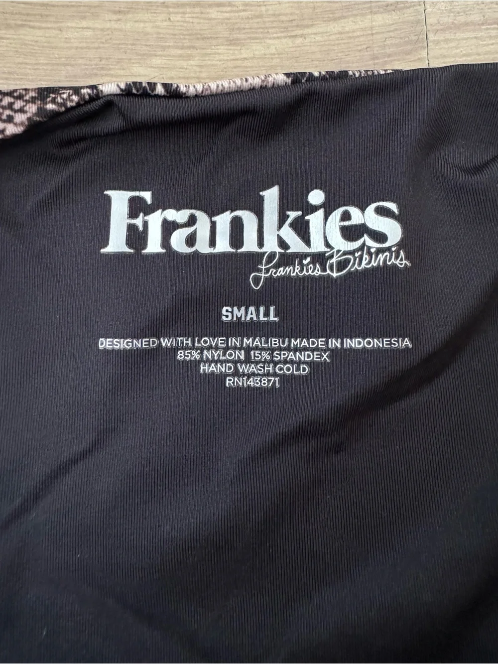 Frankie’s Bikinis Swimwear Stormy Buckle Snake Print‎ Set, Top: L, Bottoms: S